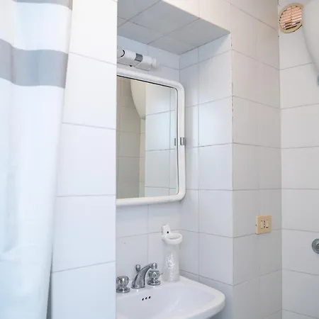 Marino In Aurora Villa *